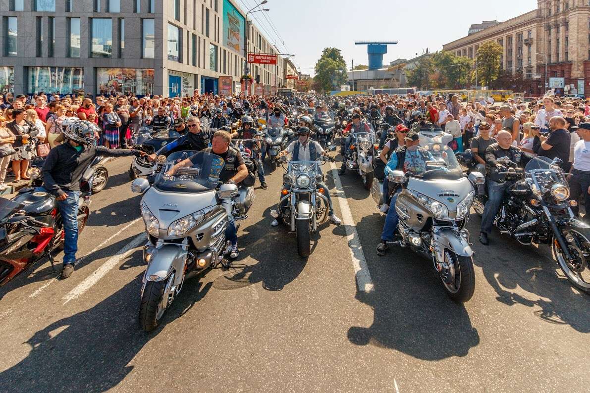 У Дніпрі відбувся перший в Україні карнавал