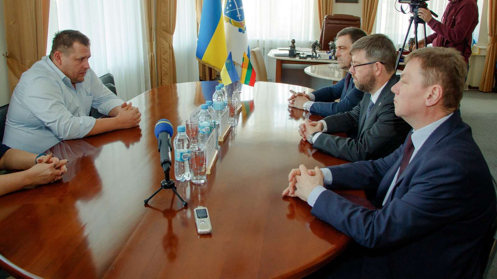 Мэр Днепра встретился с представителями Литвы