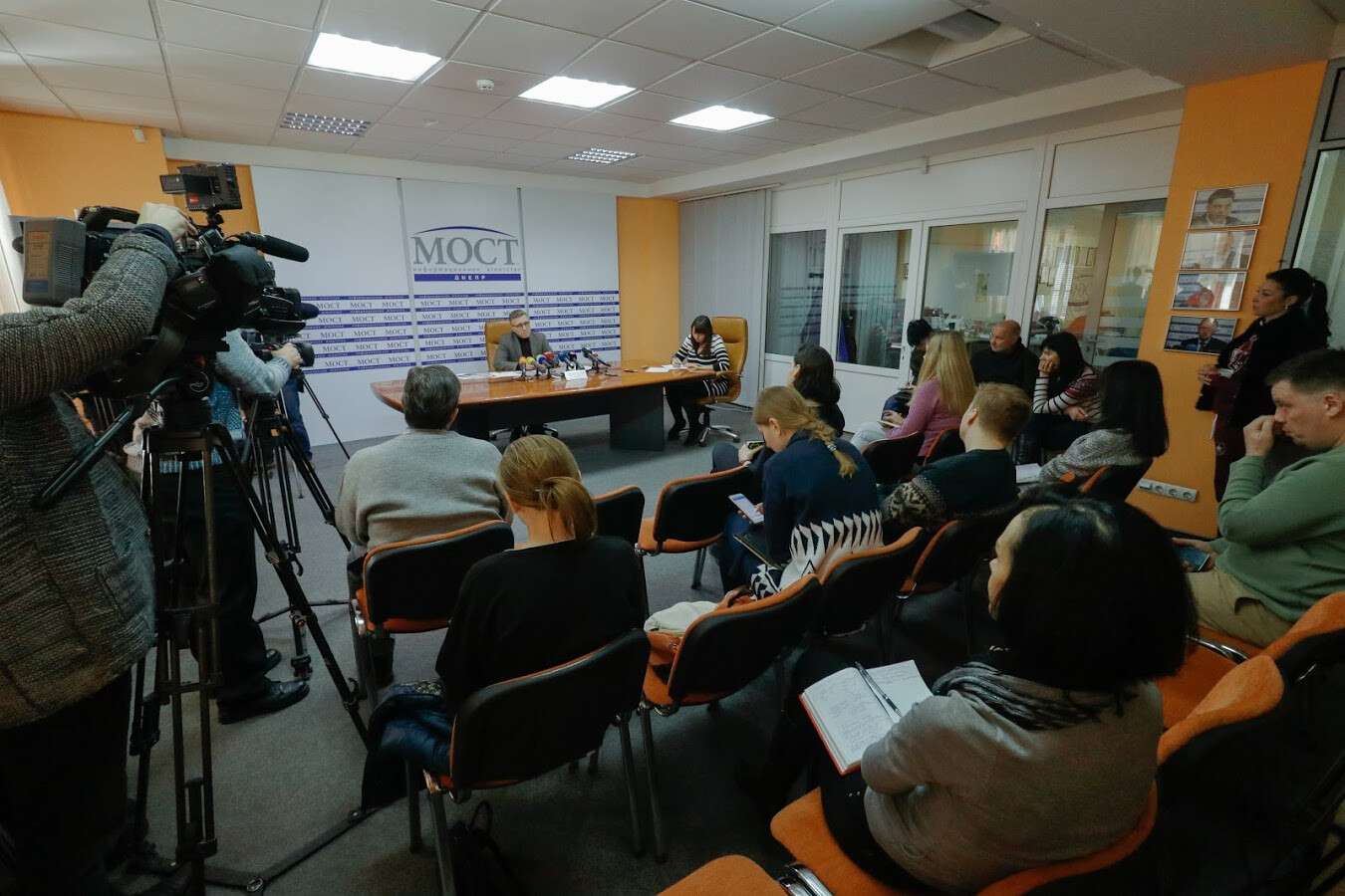 Ложная тревога: факт буллинга в днепровской школе № 52 не подтвердился (фото)