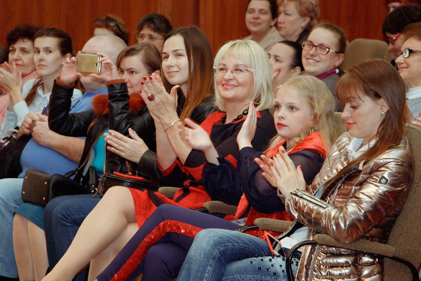 В Днепре состоялся гала-концерт конкурса «Музыкальная радуга»: фото