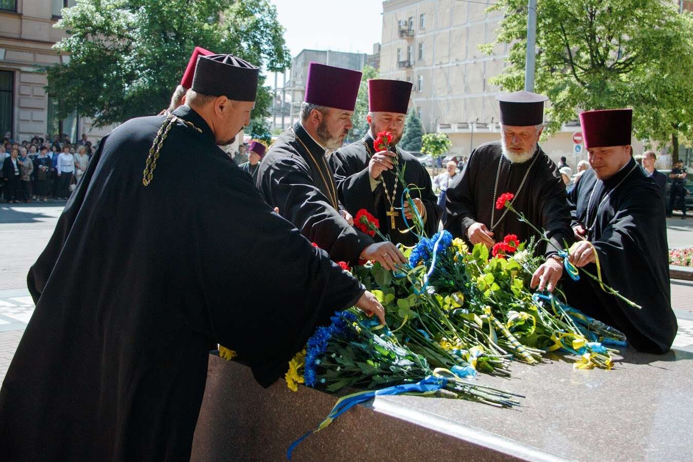 В Днепре отметили 157-ю годовщину перезахоронения Тараса Шевченко