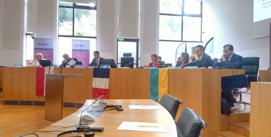 Представители Днепра встретились с работниками французских и польских муниципалитетов