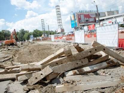 Борис Филатов о комплексной реконструкции улице Курчатова: лучше сделать раз и дорого, однако - навеки (фото)
