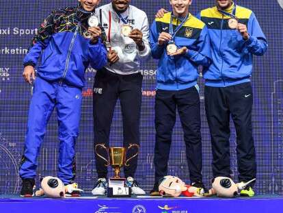 Днепровец Богдан Никишин завоевал бронзовую медаль на чемпионате мира по фехтованию на шпагах