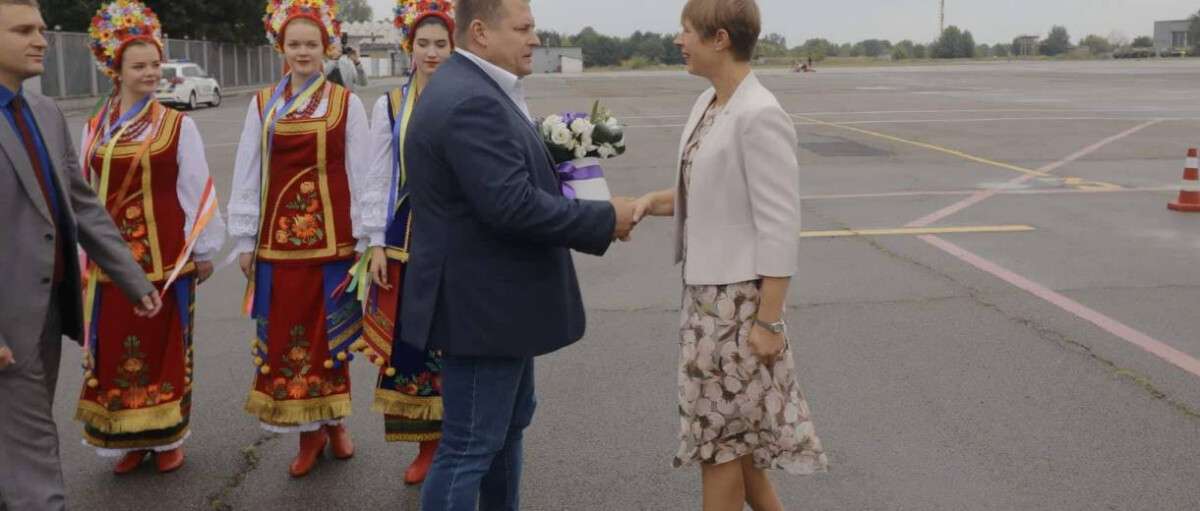 В Днепр прибыла президент Эстонской Республики Керсти Кальюлайд