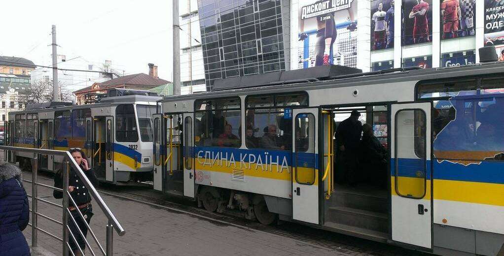 Сегодня центральный трамвай Днепра закончит свою работу раньше