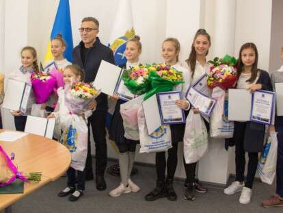 В мэрии Днепра наградили 39 победителей и призеров всеукраинских и международных соревнований