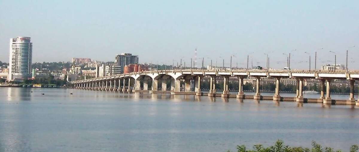 Сегодня временно перекроют центральный мост Днепра