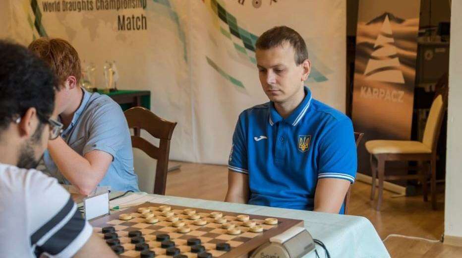 Днепровский спортсмен стал чемпионом Европы по шашкам