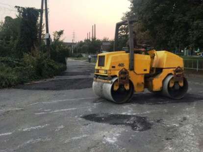 В Днепре на Корее отремонтировали дороги: фото