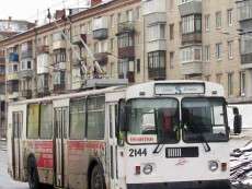 В Днепре обкатывают измененный троллейбус №5: фото