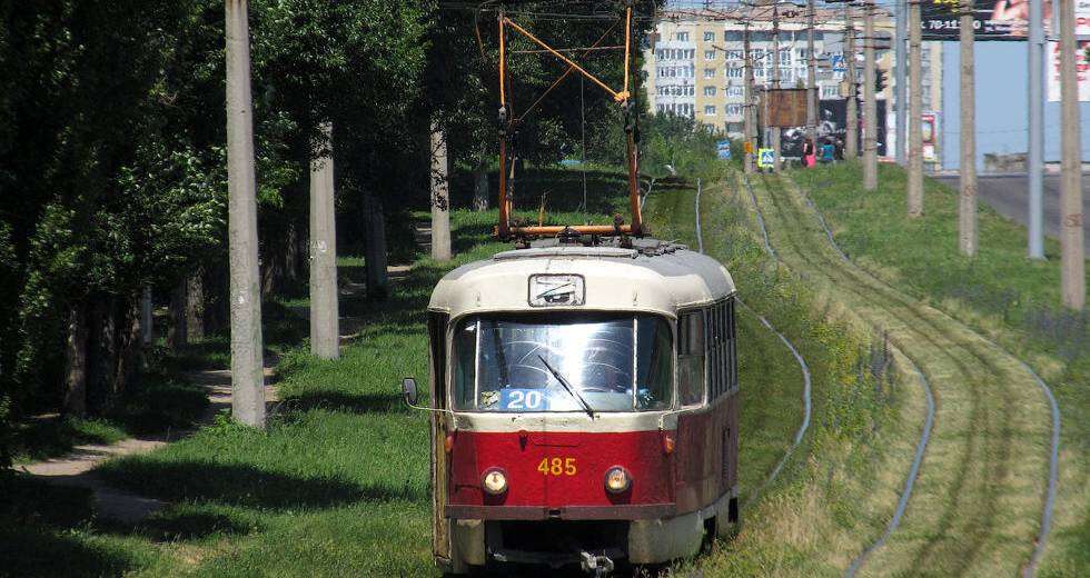 Завтра днепровский трамвай №15 закончит свою работу раньше