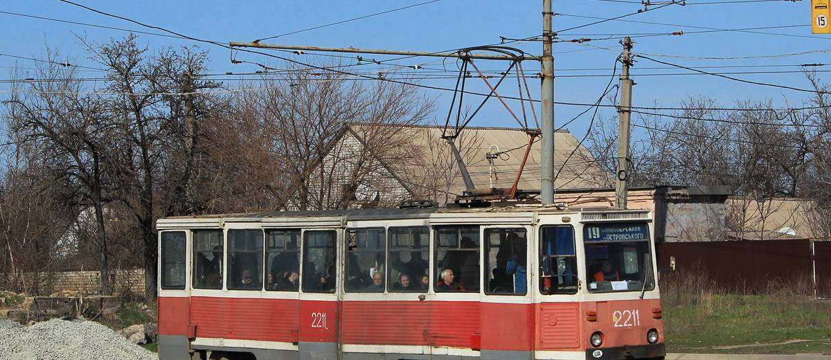 Жители Днепра просят добавить и обновить трамваи на маршруте №6