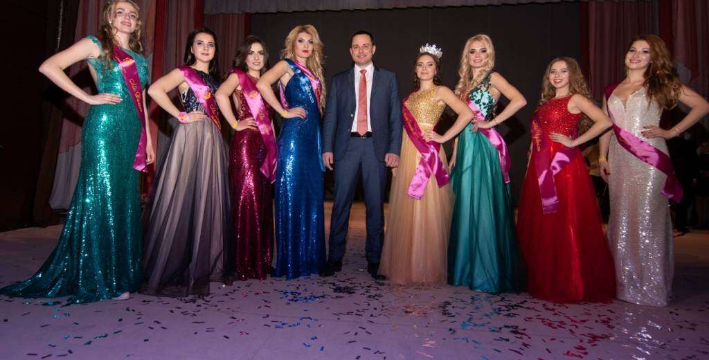 В Каменском определили победительницу конкурса красоты «Мисс Beauty Kamianske-2019»