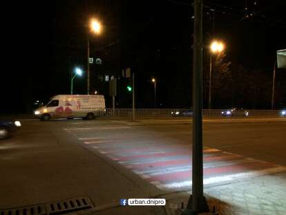 В Днепре показали, как должна выглядеть подсветка дорожных переходов: фото
