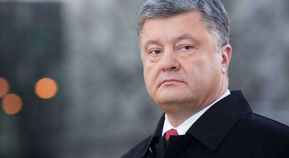 Петр Порошенко попросил у украинцев прощения: видео