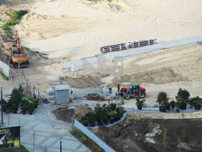 В Днепре показали, как проходит строительство «Прибережного» сквера: фото