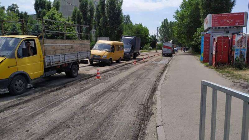 5 червня у Дніпрі ремонтуют дороги