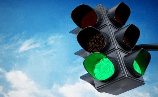 У Дніпрі для запобігання заторам збільшать час роботи зелених сигналів деяких світлофорів