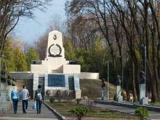 У Дніпрі запрошують на «Тіні старого міста»