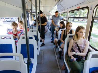 У Дніпрі на маршрути вийшли шість трамваїв, придбаних у Німеччині (ФОТО)