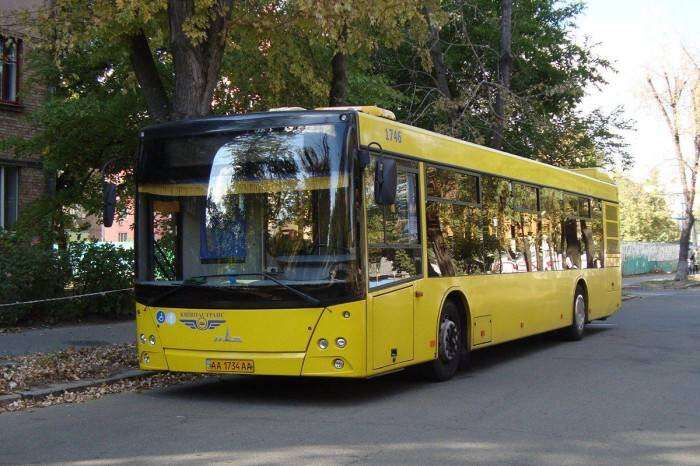 В Кривом Роге обещают 10 новых автобусов до конца осени