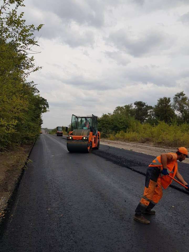 Розпочато ремонт траси Дніпро-Миколаїв на ділянці біля Кривого Рогу (ФОТО)