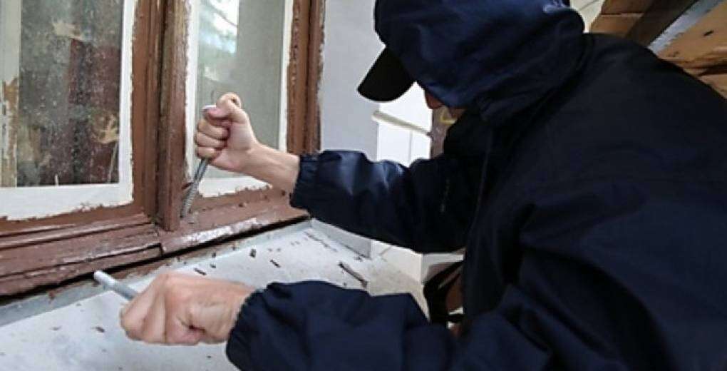 На Днепропетровщине задержан преступник, который  воровал электроприборы с дачных домов