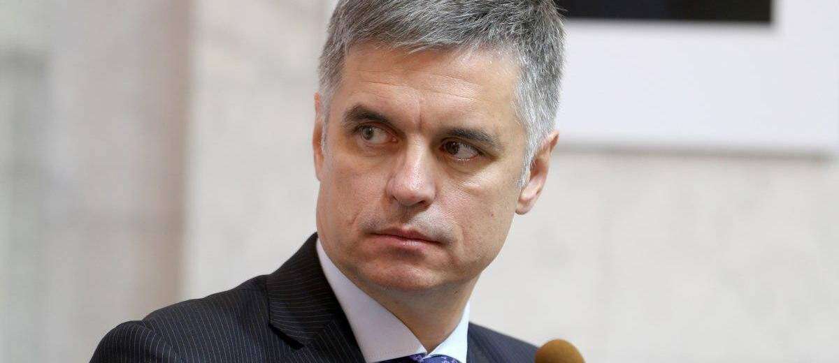 Министр Пристайко пригрозил украинцам урезанием зарплат и пенсий (ВИДЕО)