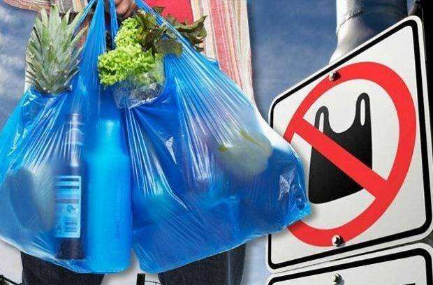 В Україні заборонять пластикові пакети