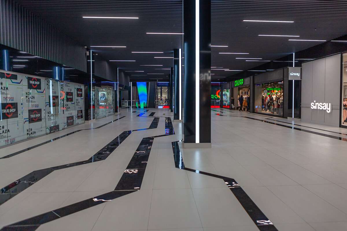 В Днепре открылся обновленный торговый центр (ФОТО)