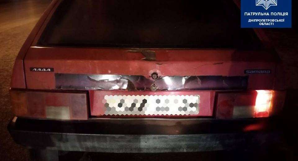 У Дніпрі затримали п&#039;яного водія в авто з підробними номерами