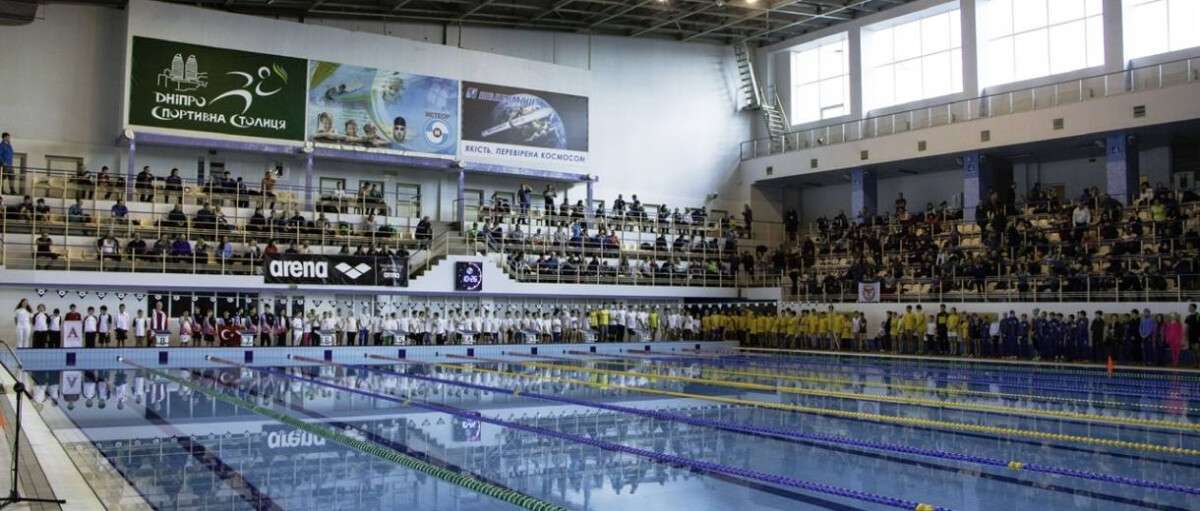 Чемпіонат Дніпра з плавання серед дівчат та юнаків зібрав рекордну кількість учасників