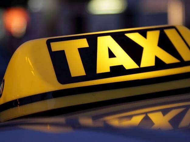 Смертельная поездка: в Днепре водитель такси умер во время перевозки пассажиров