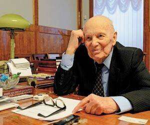 101-летний Борис Патон покидает пост президента НАНУ