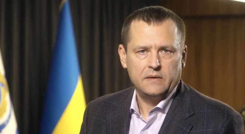 Борис Філатов заявив про передачу Чернівцям машини швидкої допомоги та закликав інших українських мерів також підтримати місто у боротьбі з коронавірусом
