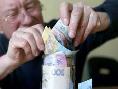 На Днепропетровщине мошенники под видом соцработников выманили у пенсионеров 63 тыс. грн