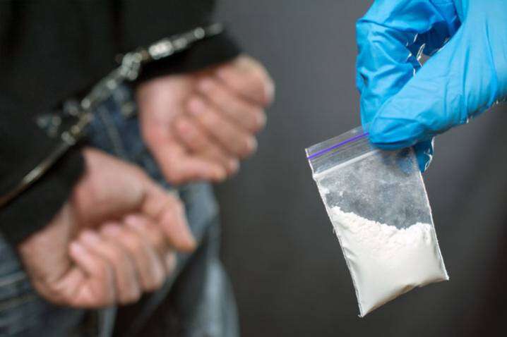 На Днепропетровщине задержали наркосбытчика во время закупки