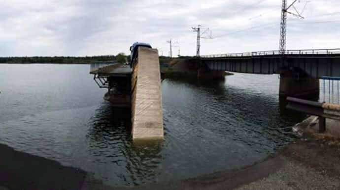 &quot;Мост отметил год президентства Зеленского&quot;, — в падении моста на Днепропетровщине обвиняют халатность чиновников