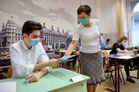 Во время ВНО абитуриентов и инструкторов обеспечат масками и антисептиками