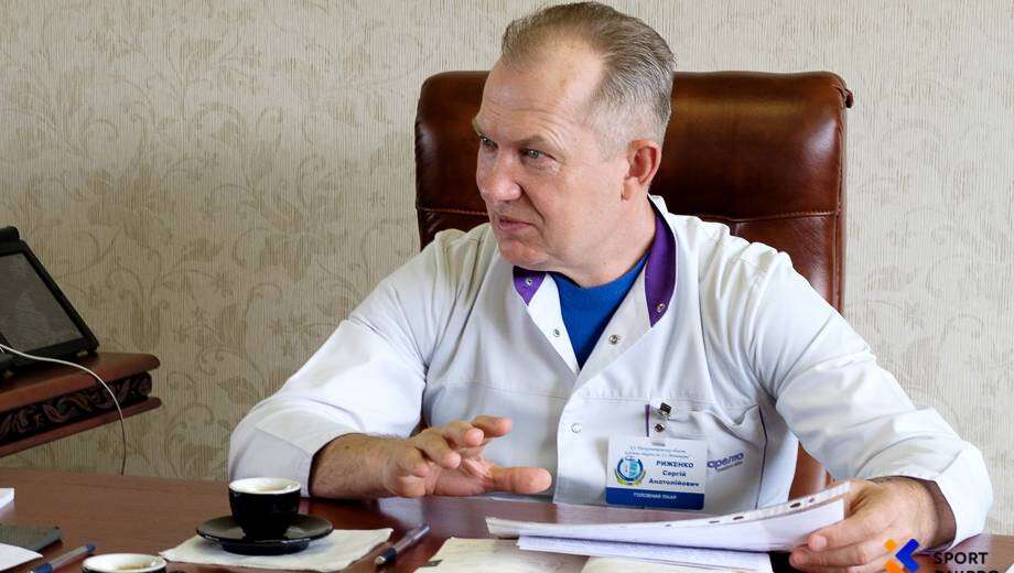 Рыженко оставил школы без медсестер и врачей