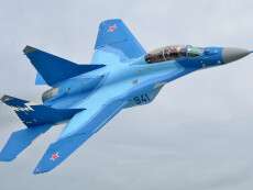 MiG-29K_at_MAKS-2007_airshow_(altered)