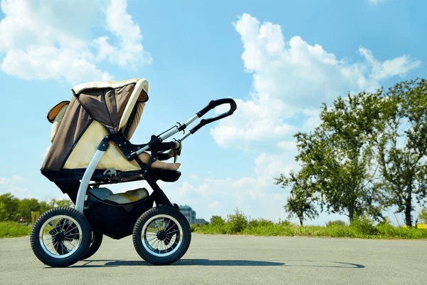 depositphotos_42381873-stock-photo-baby-stroller