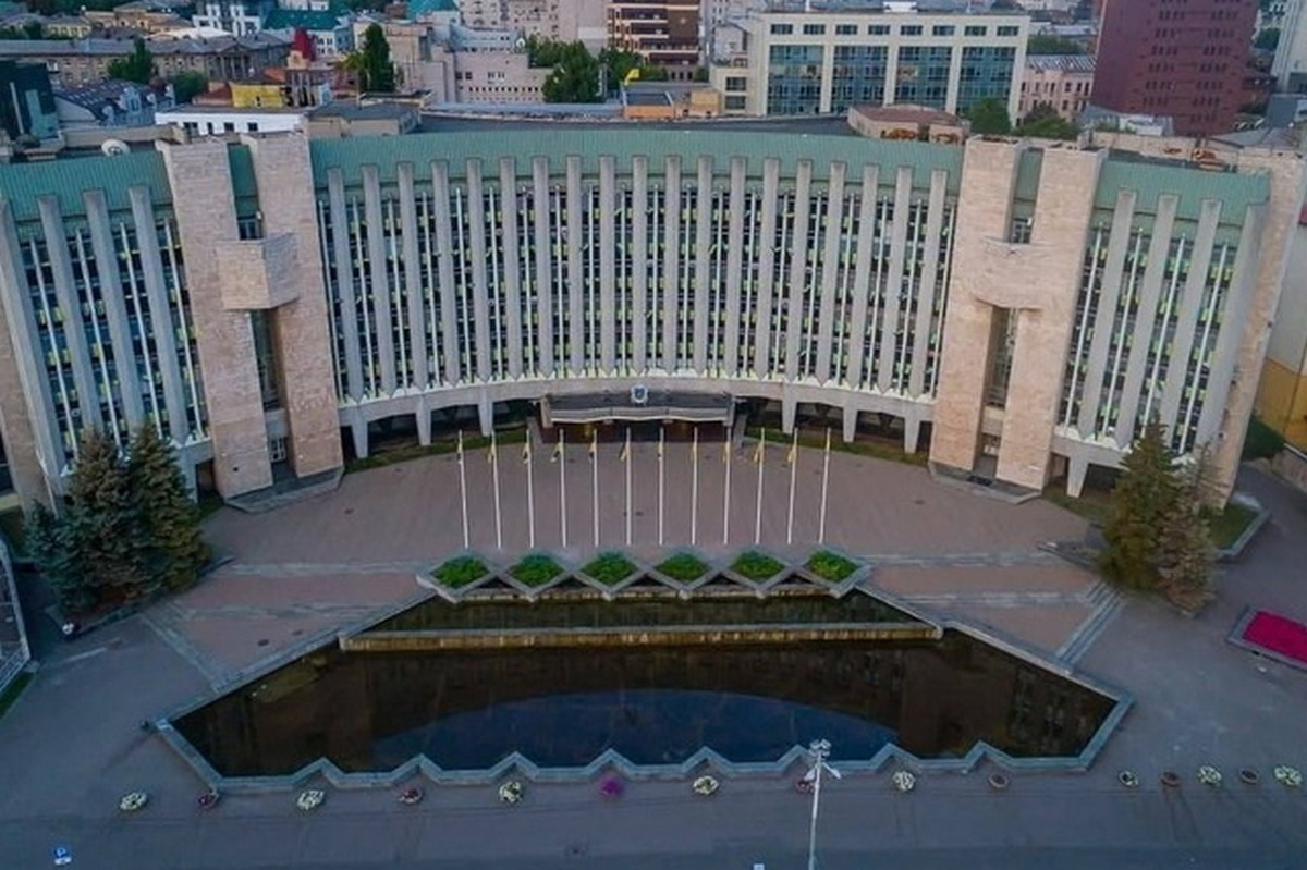 Як дніпрянам знайти свого депутата: детальна інструкція