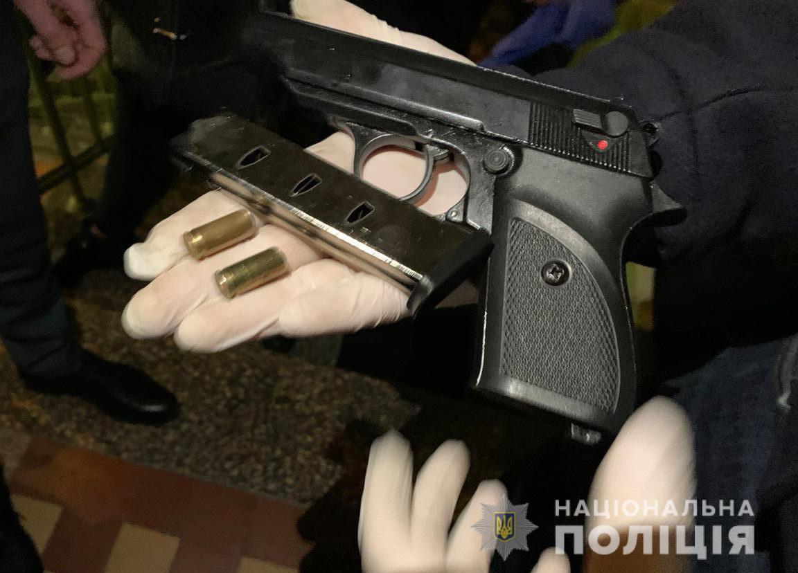 Гражданин Армении руководил бандой вымогателей в Днепре (ФОТО, ВИДЕО)