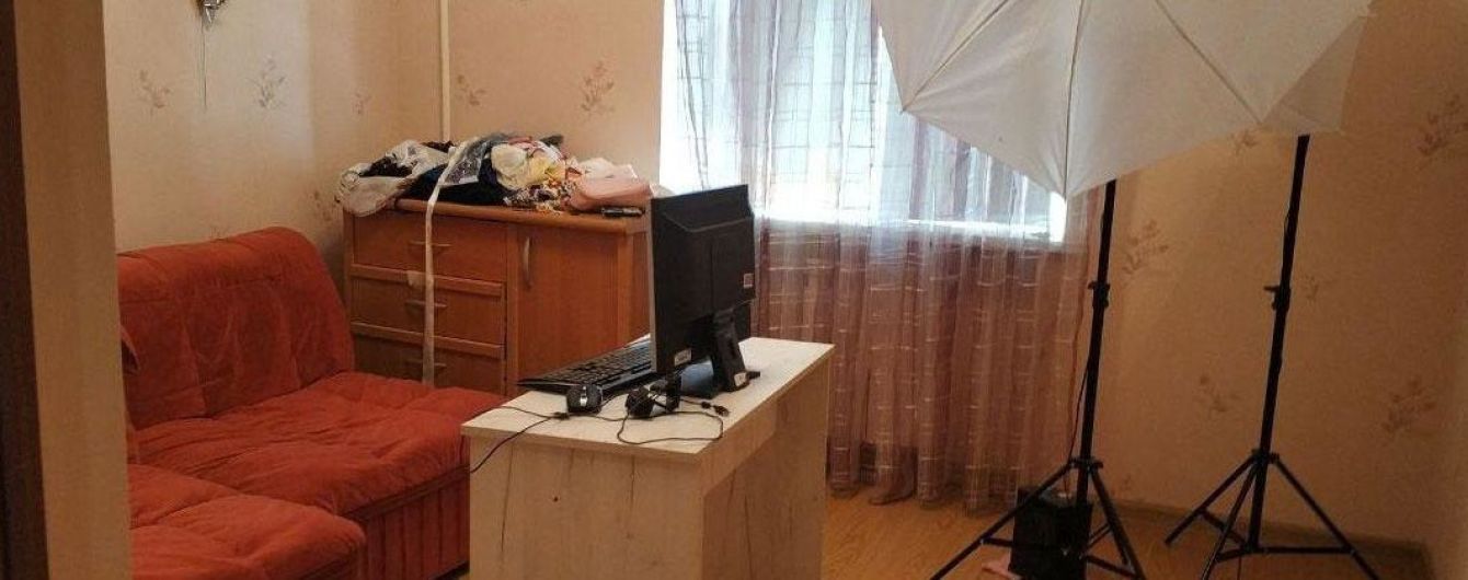 Клубничка онлайн: в Днепре накрыли порностудию (ФОТО)