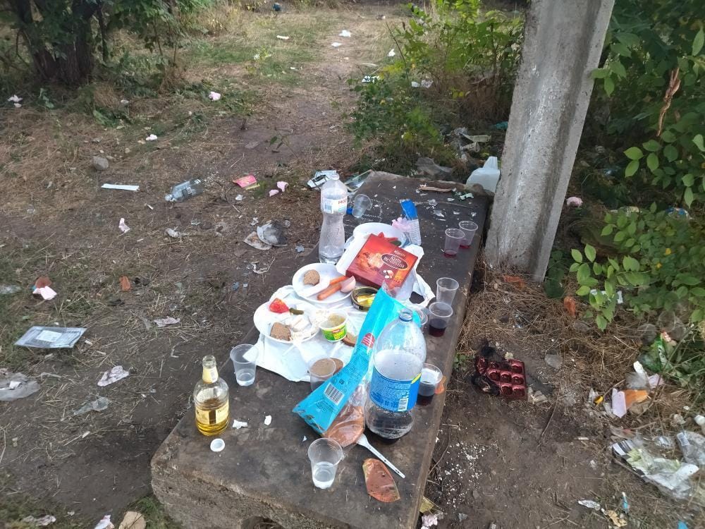 Такое “доброе утро”: праздник обернулся горой мусора