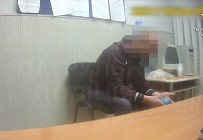Угнал автобус и нападал на патрульных: под Днепром задержали неадеквата (ВИДЕО)