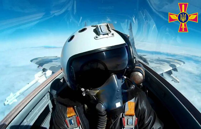 Стали известны подробности воздушного боя над Херсонщиной, где украинский МиГ-29 сбил вражеский Су-35