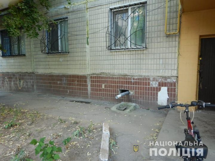 У Новомосковську поліцейські затримали чоловіка за підозрою у розбійному нападі